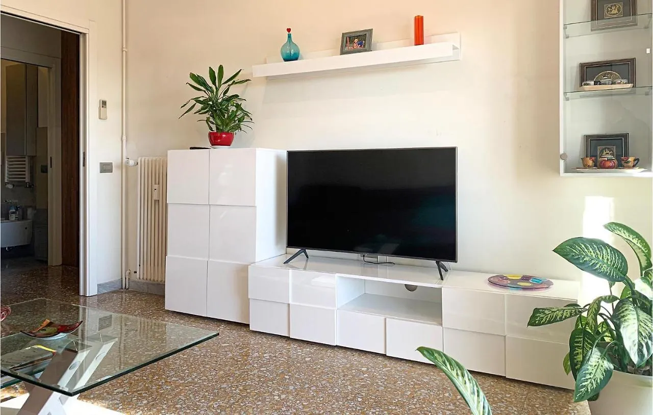 Stunning Apartment In Roma With 1 Bedrooms And Wifi Italy